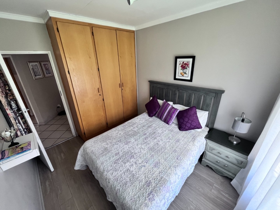 3 Bedroom Property for Sale in Langenhovenpark Free State